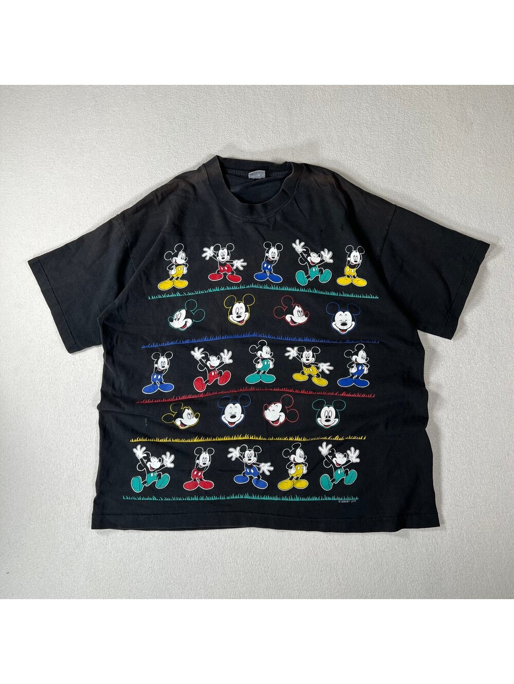 Vintage Fruit of the Loom Black Mickey Mouse Graphic T-Shirt
